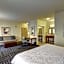 Hampton Inn & Suites Alexandria