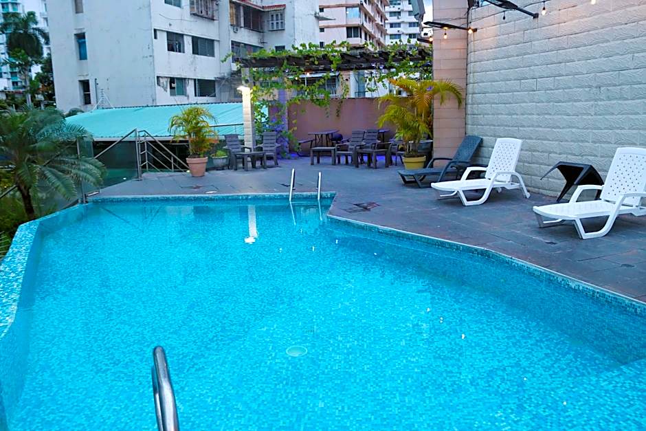 Grand International Hotel