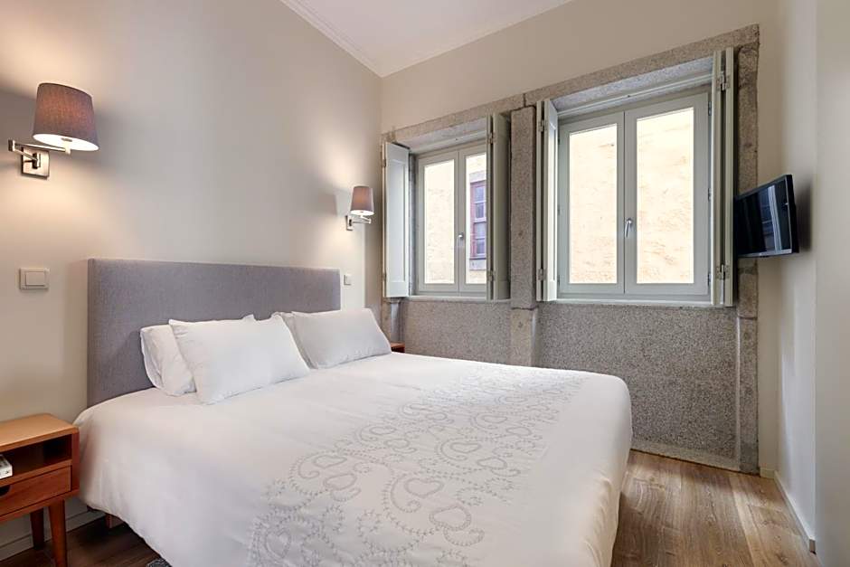 Oporto Home - River Front