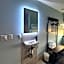 U Street Capsule Hostel