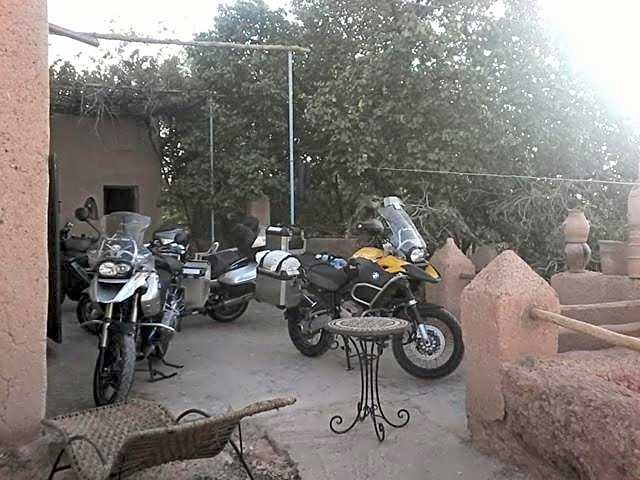 ECOLODGE MISS ROSE CHEZ LA FAMILLE