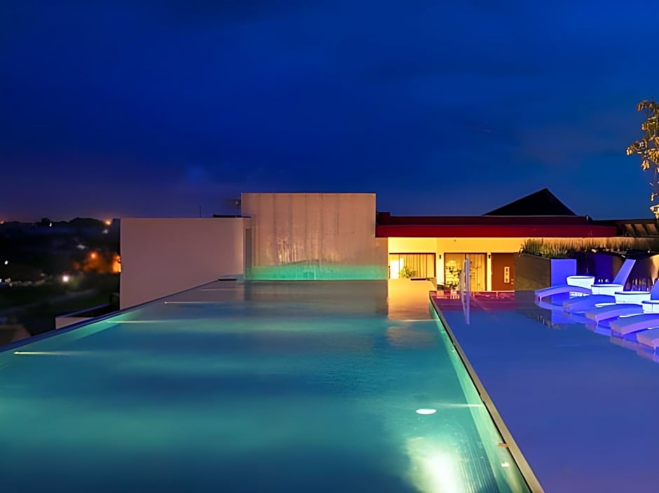 Atanaya Kuta Bali