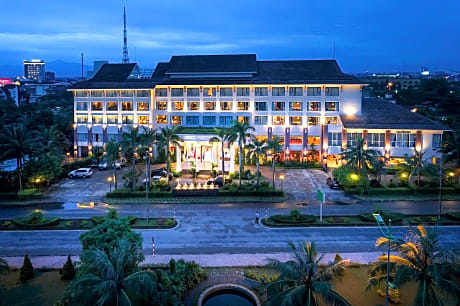Saigon Quang Binh Hotel