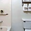 BridgePointe Inn & Suites