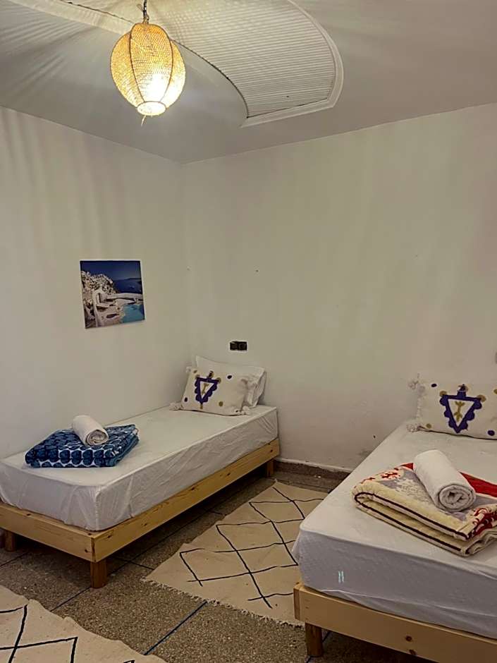 Emallayan Hostel