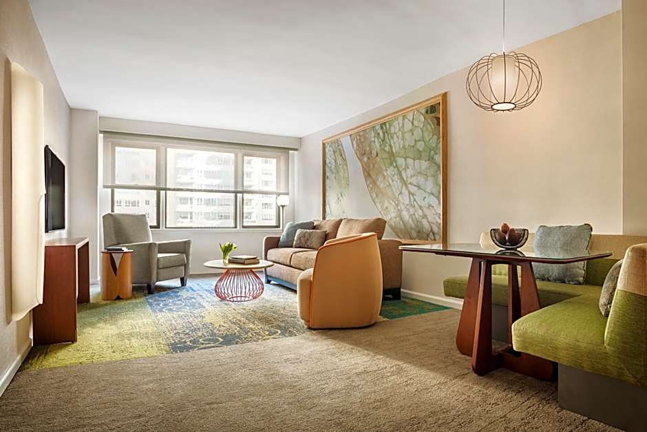 The Gardens Sonesta ES Suites New York