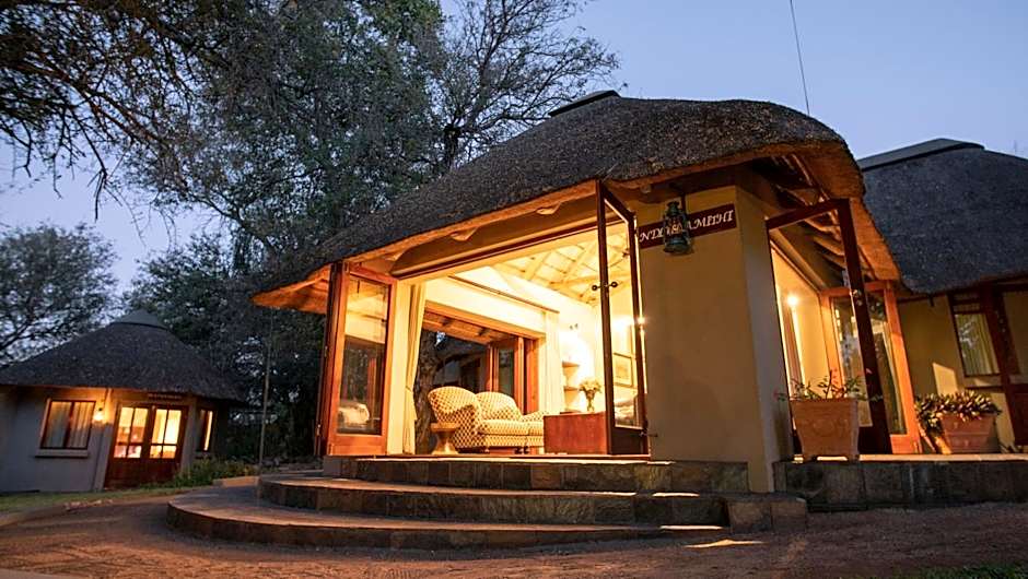 Ivory Wilderness River Rock Lodge