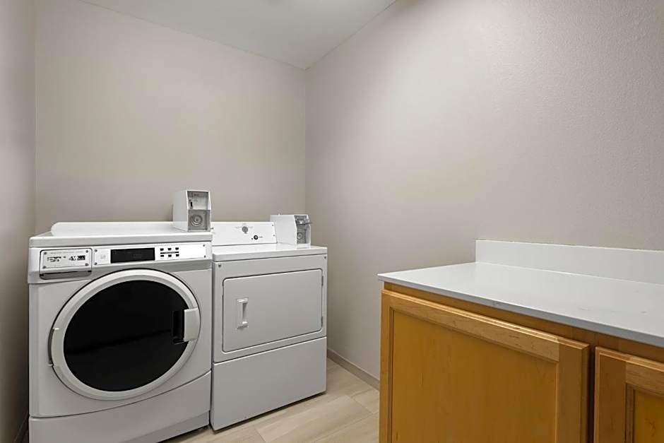 Holiday Inn Express Hotel & Suites - Paso Robles By IHG