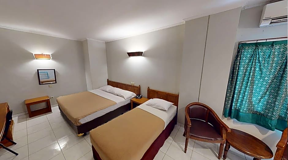 Hotel Winotosastro Garden