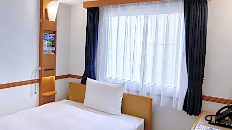 Standard Double Room - Non-Smoking
