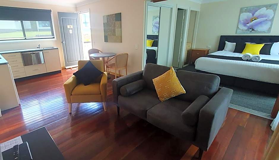 Eastgate on the Range Motel