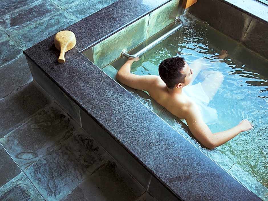 Muen Hot Spring Hotel