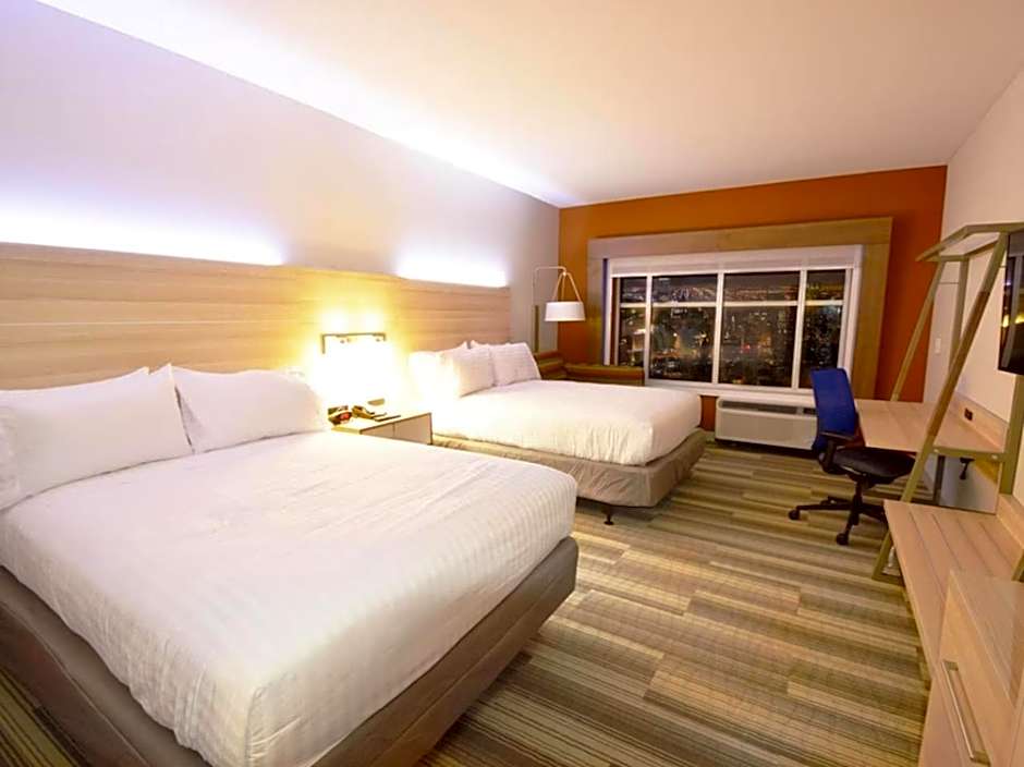 Holiday Inn Express & Suites Toledo South - Perrysburg by IHG