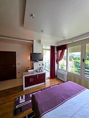 Double Room with Terrace