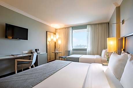 comfort room for triple use