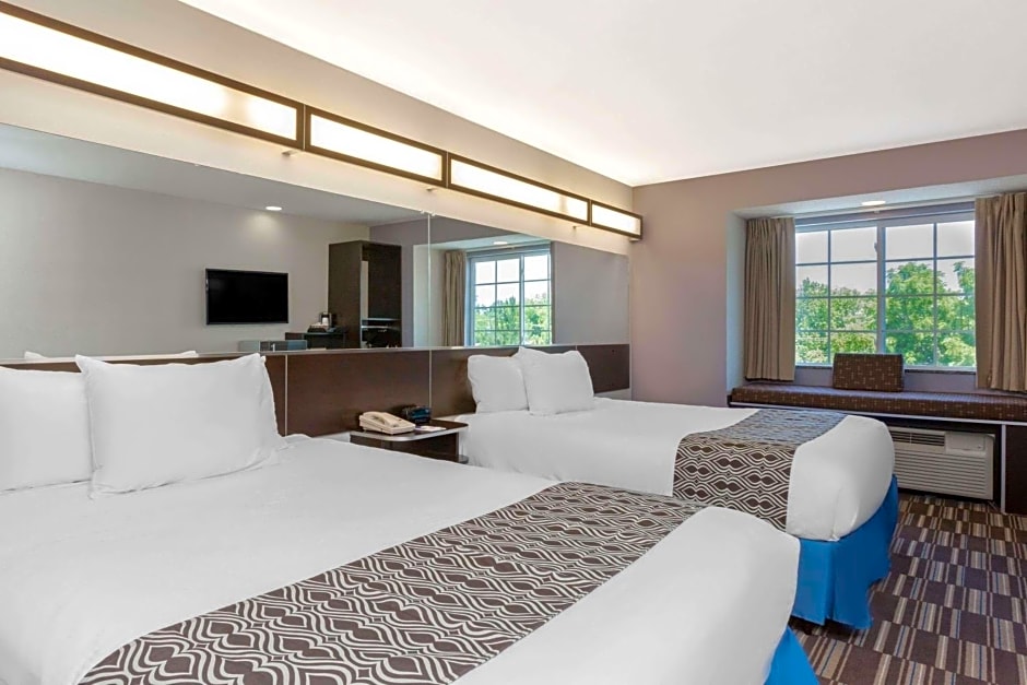 Microtel Tuscaloosa Unv – Tuscaloosa, AL