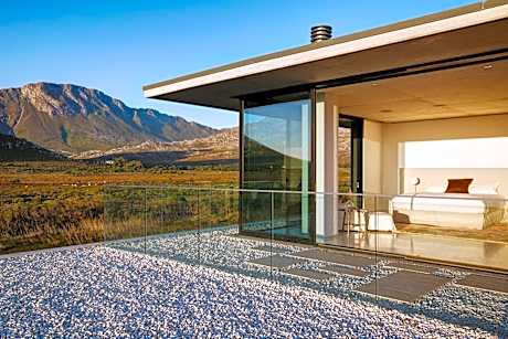 Restio River House