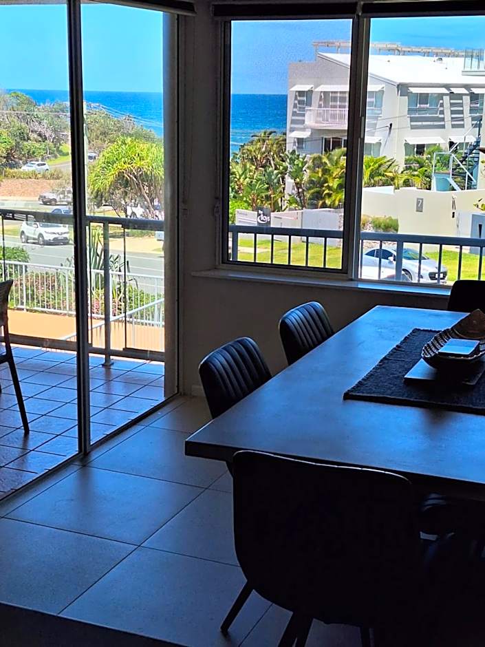 Pandanus Coolum Beach