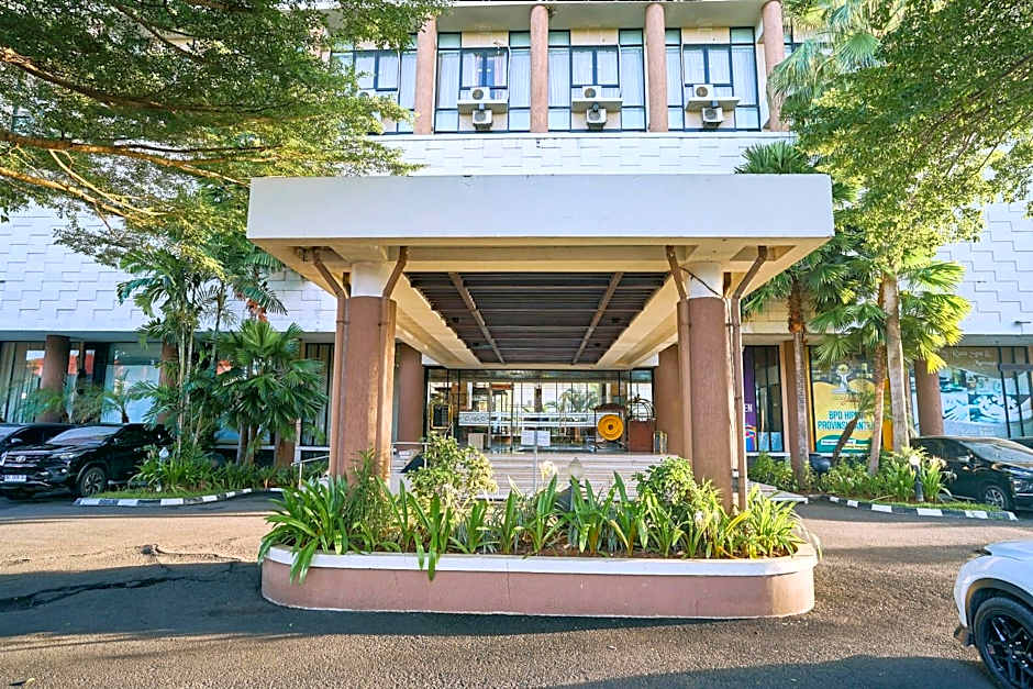 Horison Ultima Ratu Serang