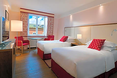 Classic Twin Room