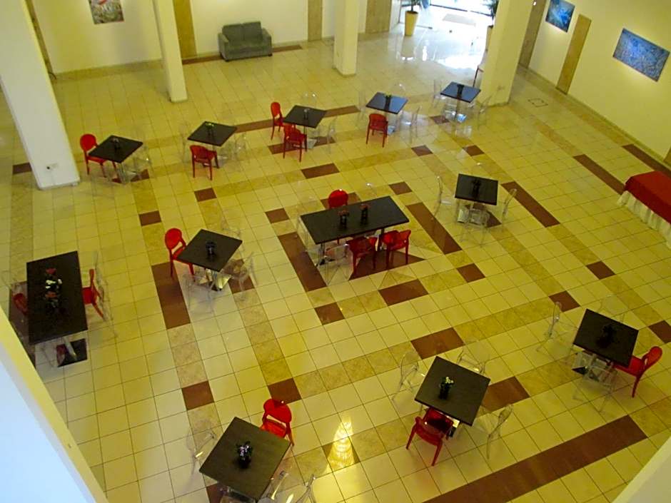 Atrium Zenon Hotel Apartments