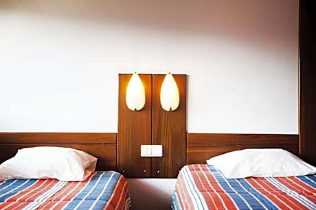 4-Bed Female Dormitory Room