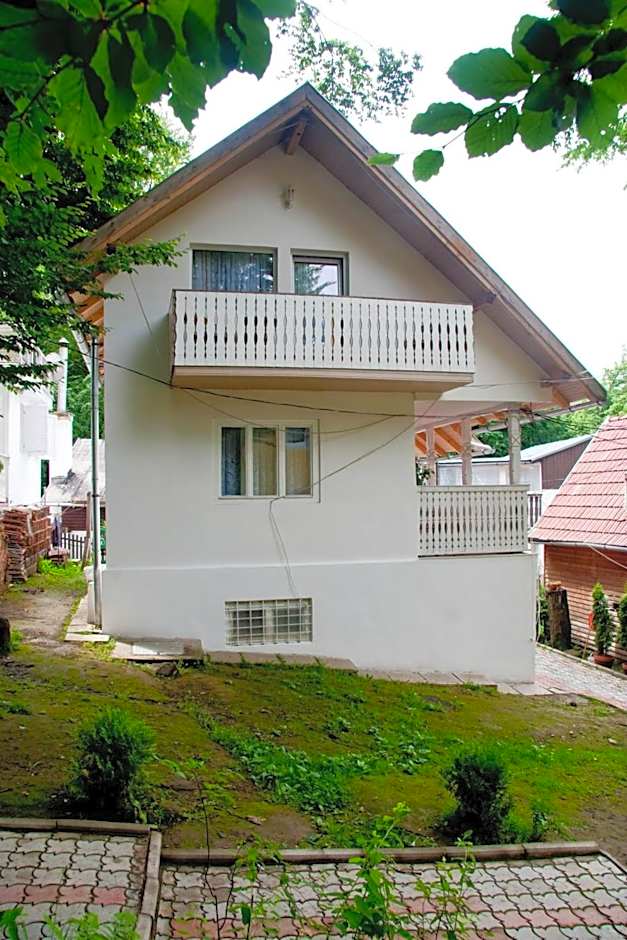 Perla Bálványos Gyöngye