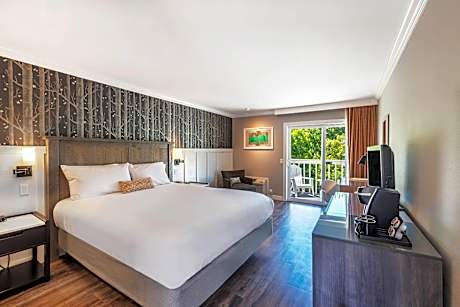 UpValley Inn & Hot Springs, an Ascend Collection Hotel