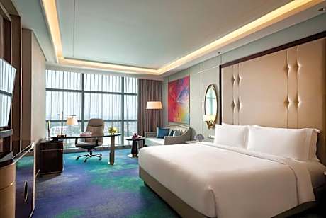 1 King Classic Corner Room