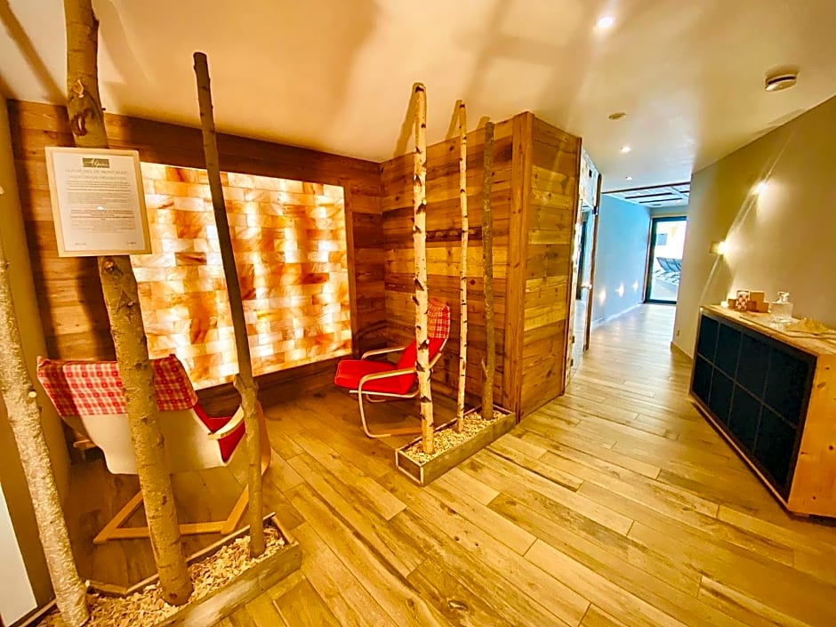 Hotel Alpina