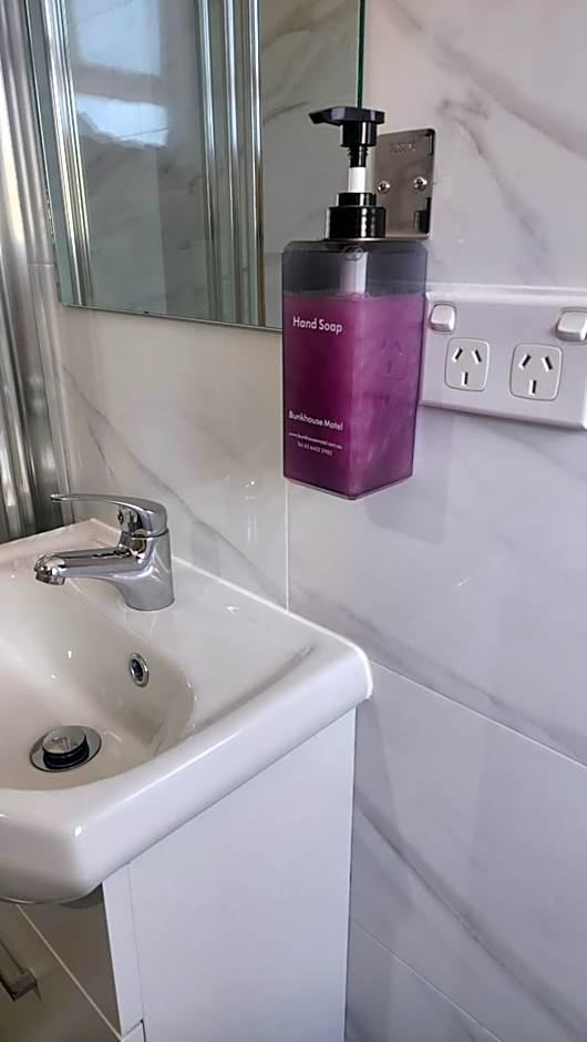 Bunkhouse Motel Cooma