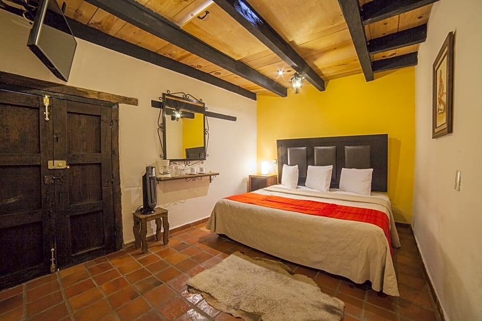 Hotel Adobe & Teja