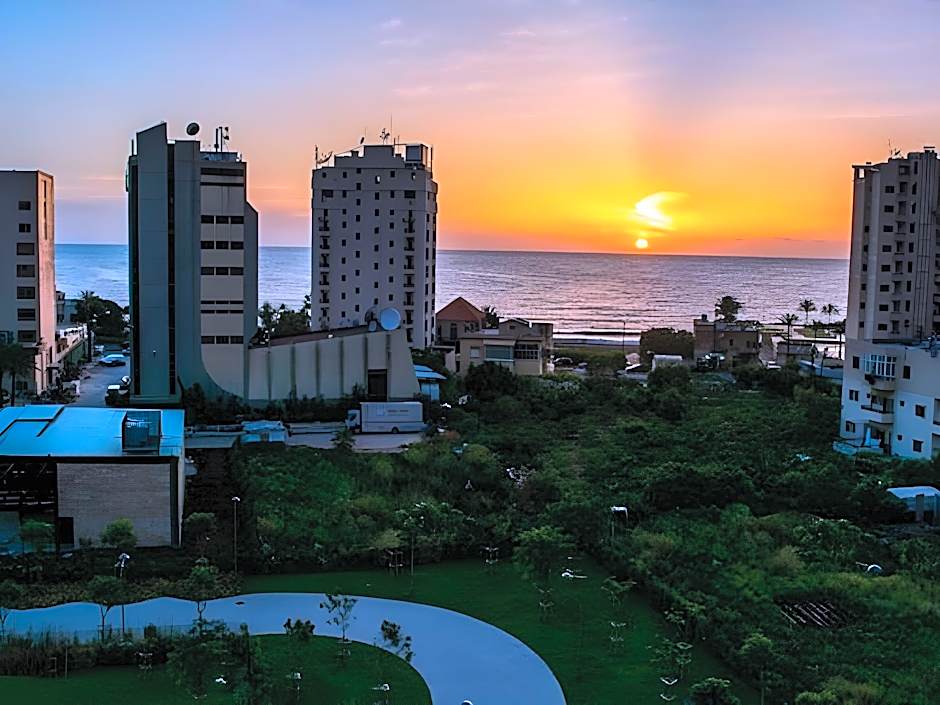 Al Murjan Palace Hotel