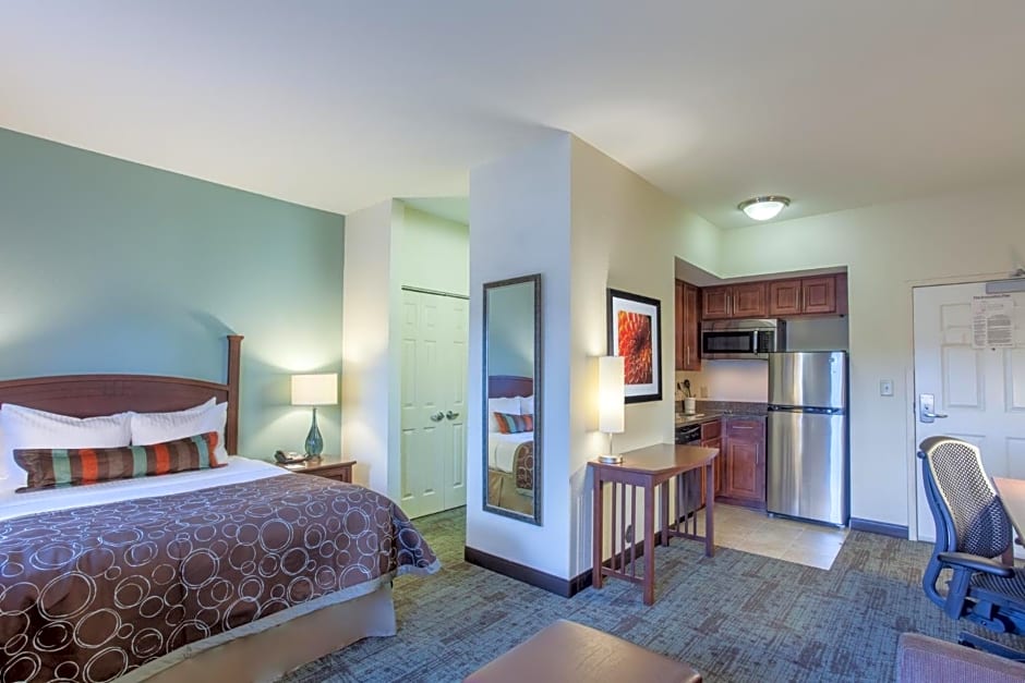 Staybridge Suites North Brunswick By IHG