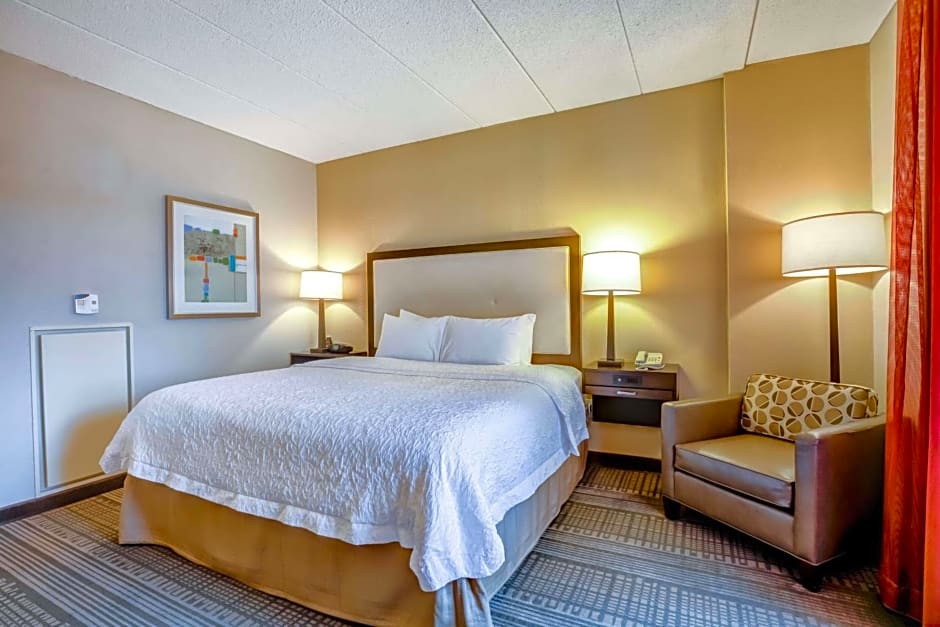 Hampton Inn Boston-Norwood