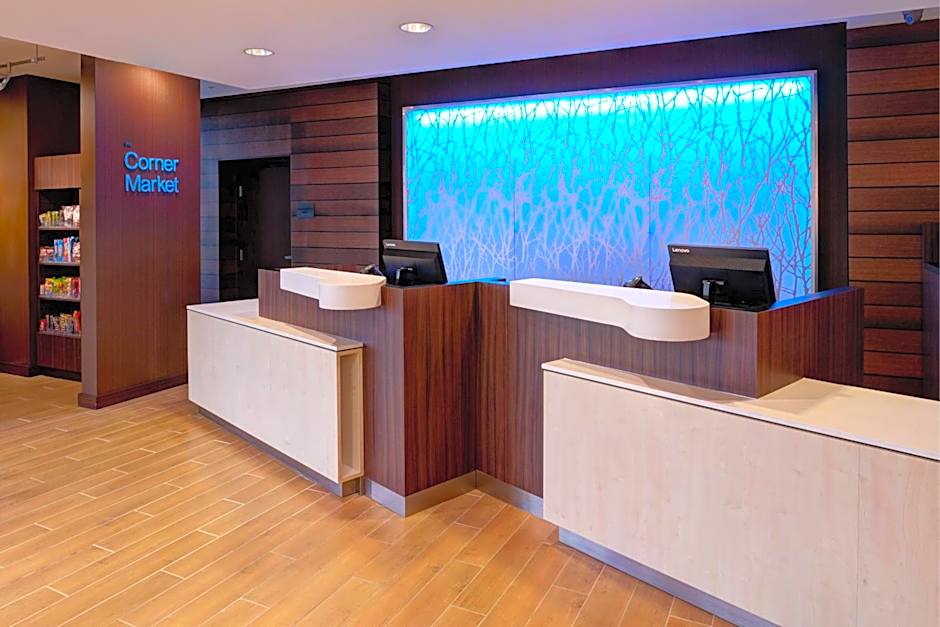 Fairfield Inn & Suites by Marriott Detroit Troy