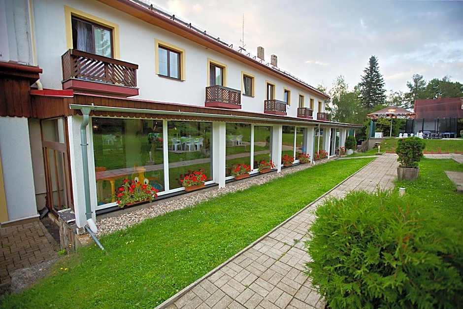 Hotel U Loubů
