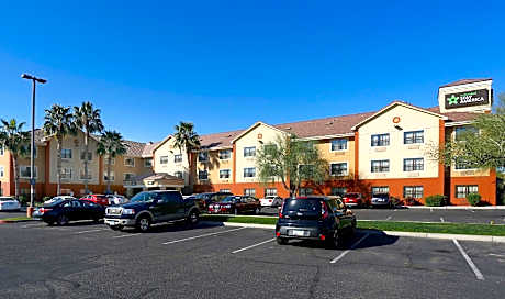 Standard Studio 2 Queen Beds Non-Smoking