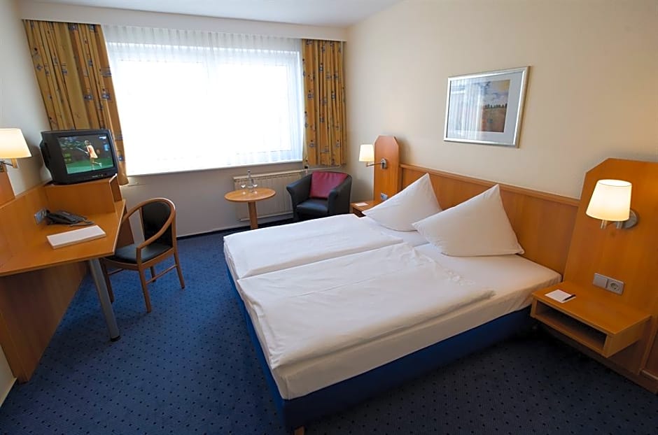 Good Morning + Berlin City East