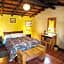 Villa Patzcuaro Garden Hotel & RV Park