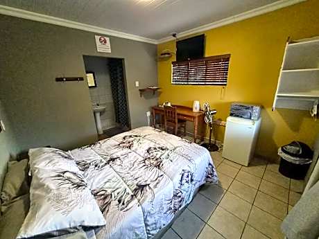 Double bed unit