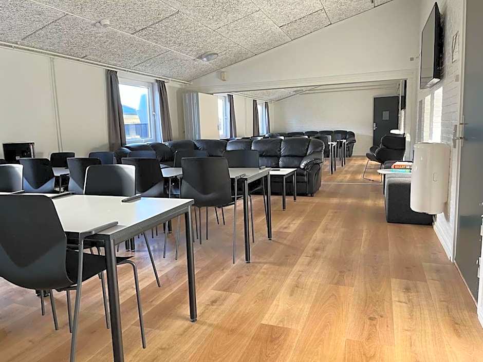 Hirtshals Idrætscenter - Vandrehjem - Hostel