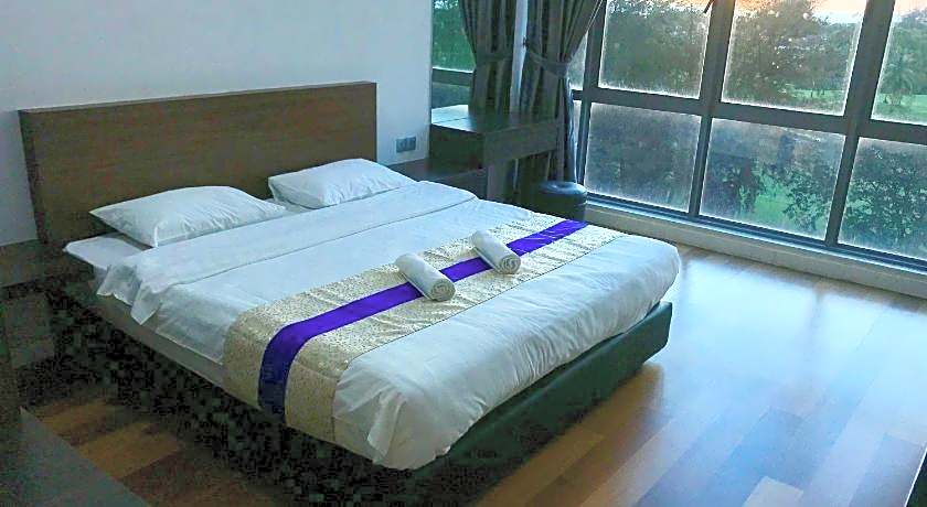 Sunset Seaview Vacation Condos @ IMAGO Shopping Mall