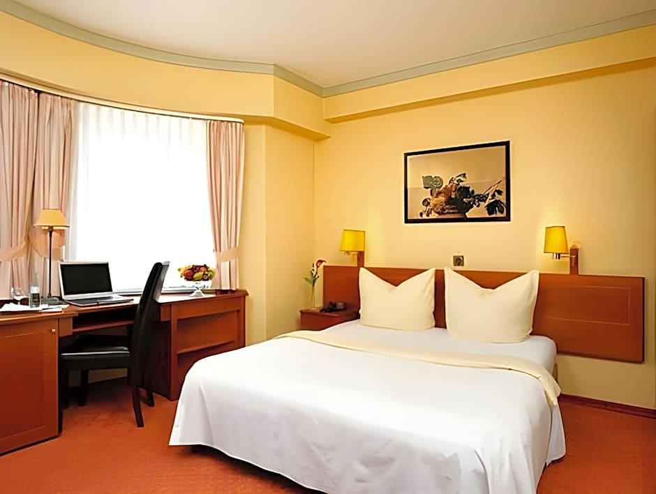 Hotel Regina -Garni Koln