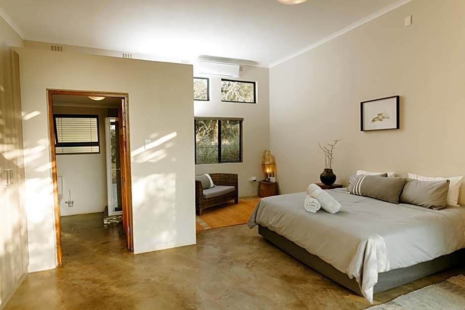 Sensiri Plains Safari Lodge