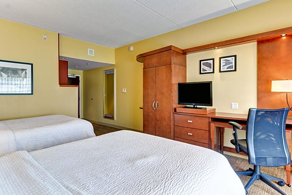 Courtyard by Marriott Bridgeport Clarksburg