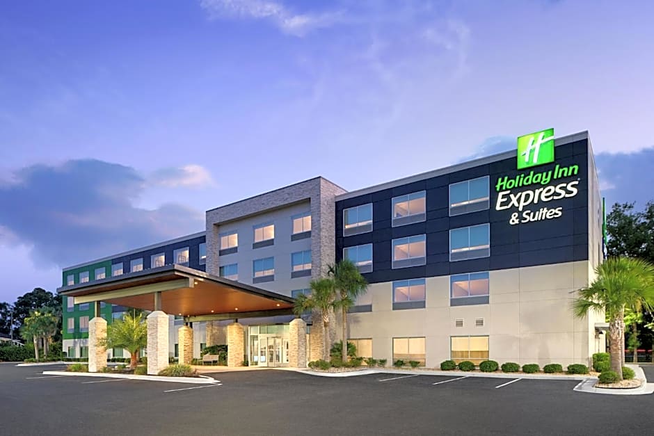 Holiday Inn Express And Suites Brunswick By IHG