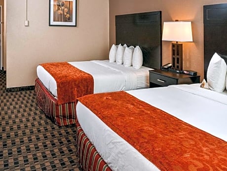 Queen Room with Two Queen Beds - Non-Smoking