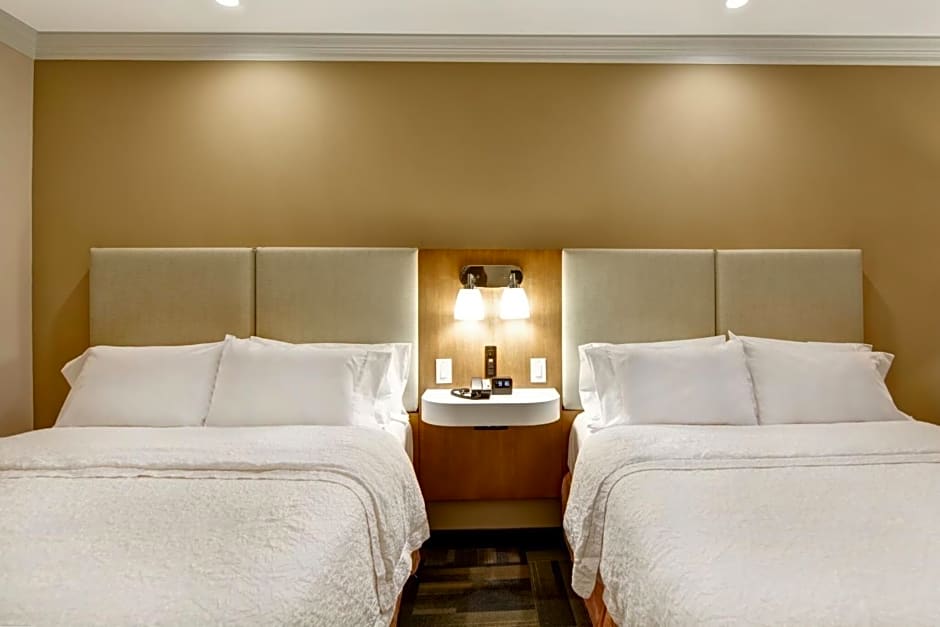 Hampton Inn Charleston North