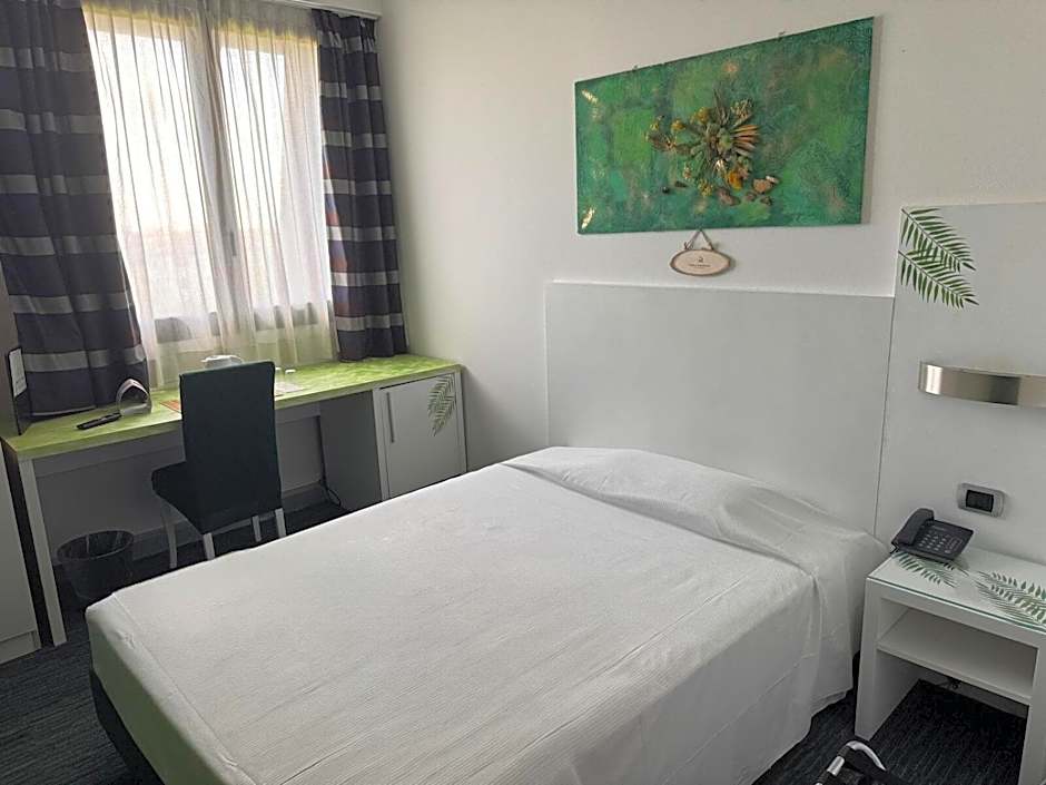 B&B HOTEL Milano Cologno Sporting